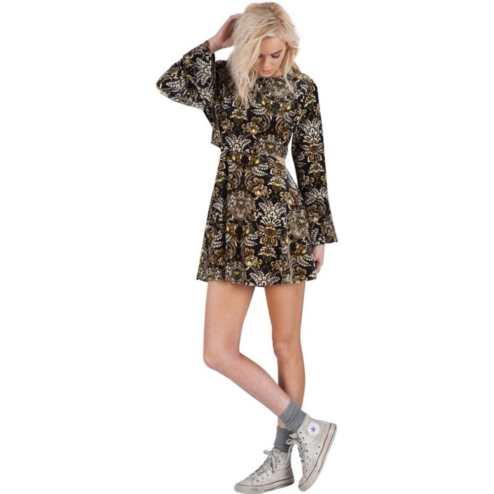 Volcom Chilled Out Bell Sleeve Dress